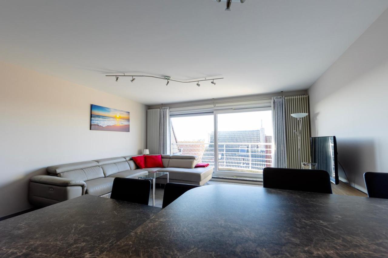 Huize Oesjoe Apartment Bredene Exterior foto